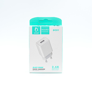 Сетевая USB зарядка Denmen Single (DC01) (white)